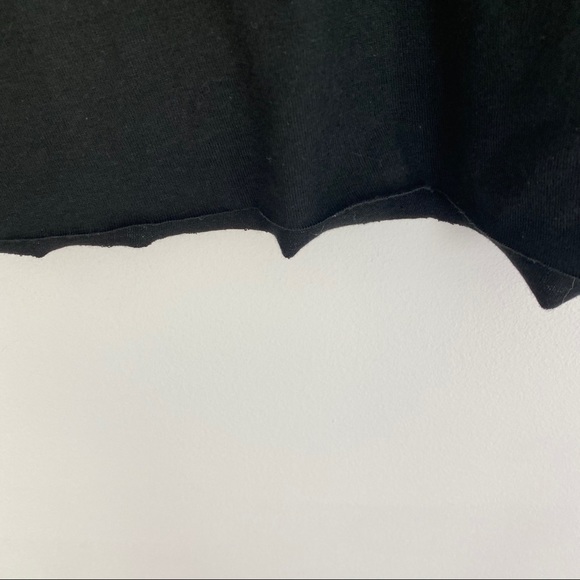 Friends 1990s Graphic Boxy Graphic Print Cropped Tee Womens Medium Large NWT New - Picture 4 of 9